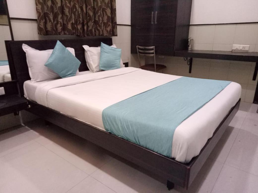 Hotel Sharda Βομβάη Εξωτερικό φωτογραφία