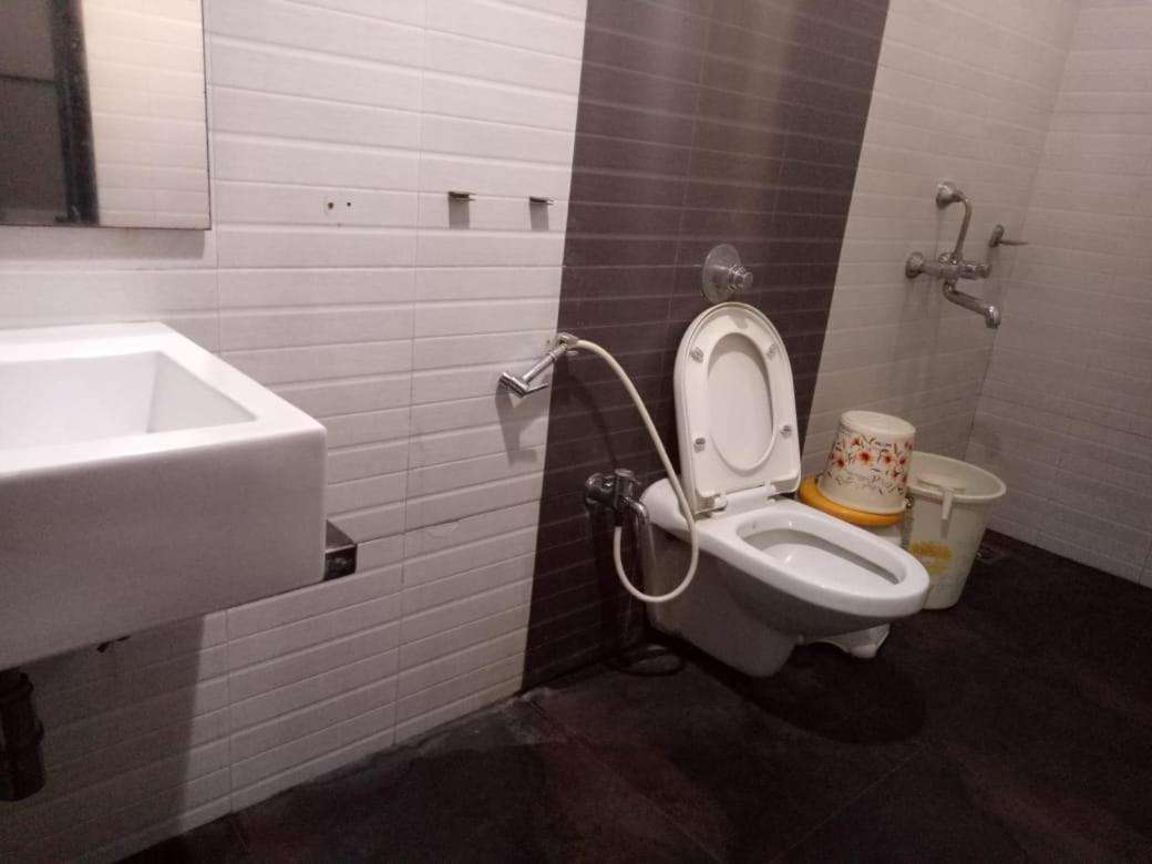 Hotel Sharda Βομβάη Εξωτερικό φωτογραφία